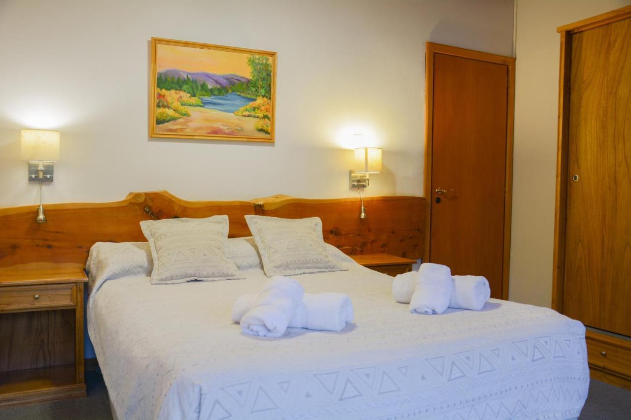 Apart Hotel del Pellin San Martín de los Andes Exterior foto