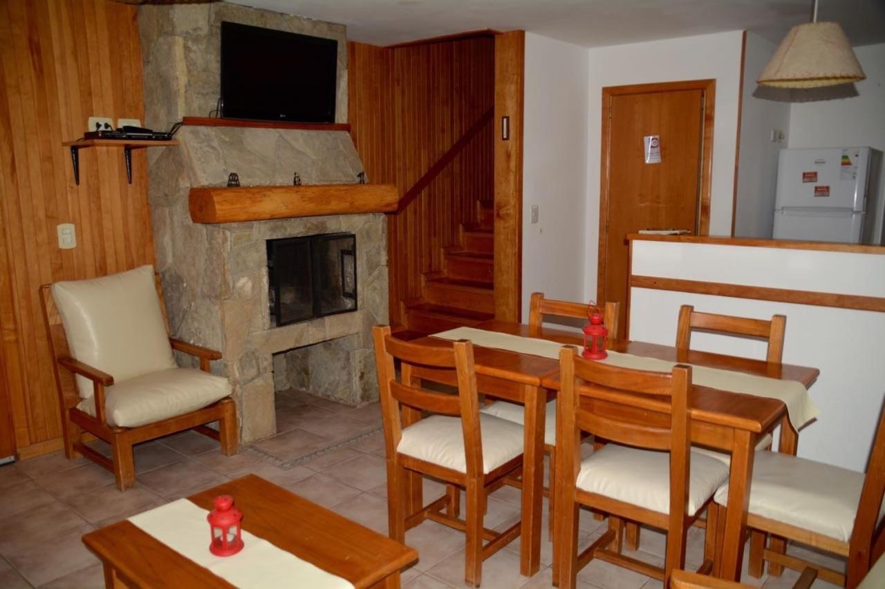 Apart Hotel del Pellin San Martín de los Andes Exterior foto